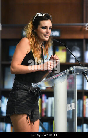 "La vita di un wannabe Mogul: disordine mentale' book launch, New York, Stati Uniti d'America - 23 lug 2019 - Bella Thorne Foto Stock