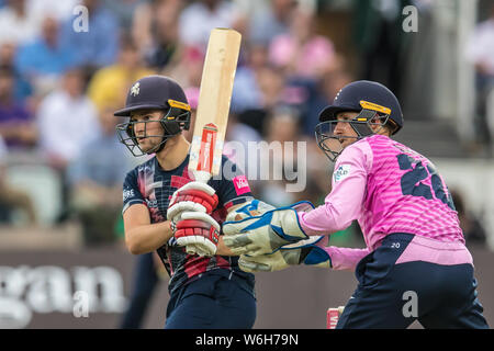 Londra, Regno Unito. 1 agosto, 2019. Ollie Robinson batting per Kent Spitfires contro Middlesex nella vitalità di Blast T20 partita di cricket al Lords. David Rowe/Alamy Live News Foto Stock