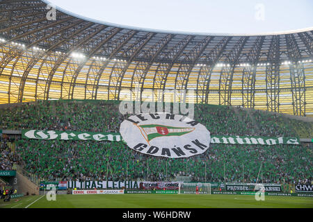 Gli appassionati di Lechia Gdansk durante il gioco Lechia Gdansk vs. Broendby se in Stadion Energa Danzica Danzica, Polonia. 25 luglio 2019 © Wojciech Strozyk / Al Foto Stock