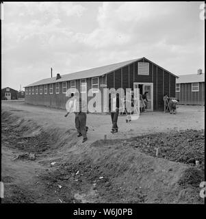 Girolamo Relocation Center, Denson, Arkansas. Store esterno nel blocco 8. Foto Stock