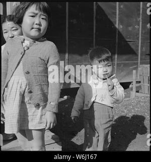 Girolamo Relocation Center, Dermott, Arkansas. I bambini piccoli a Girolamo Relocation Center. Foto Stock