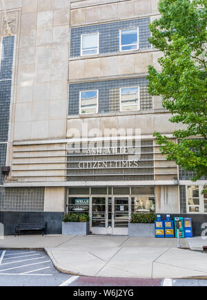 ASHEVILLE, NC, Stati Uniti d'America-27 luglio 19: Il giornale locale, il Asheville Citizen-Times edificio su O'Henry Avenue. Foto Stock