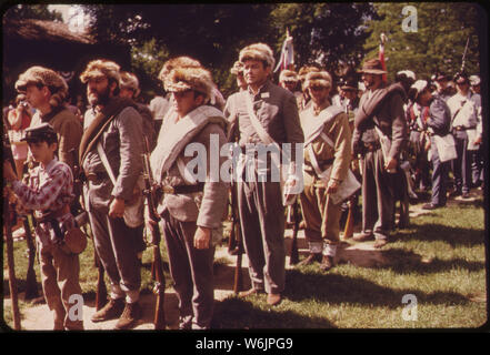 Vecchio tempo RIFLEMAN d'incontro, il 24 giugno 1973, viene trattenuto sul villaggio Greenfield verde adiacente al Museo di Henry Ford di Dearborn Foto Stock