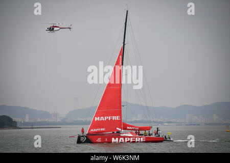 La spagnola MAPFRE Race Team arriva a Guangzhou per la prossima tappa in Cina continentale durante la Volvo Ocean Race 2017/2018 nella città di Guangzhou, sou Foto Stock