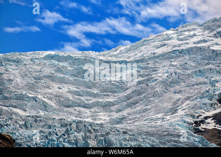 Il Ghiacciaio Briksdal in nord europa Nordfjord Norvegia Foto Stock