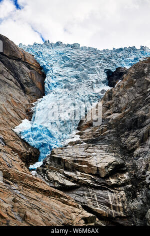 Il Ghiacciaio Briksdal in nord europa Nordfjord Norvegia Foto Stock