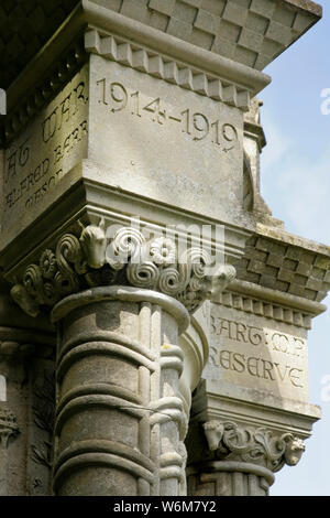 Dettaglio del grado 1 elencati Wagoners' Memorial, Sledmere, nello Yorkshire, Regno Unito. Foto Stock