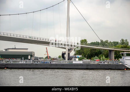 Nesciobrug ponte di bicicletta in Diemen Paesi Bassi 2019 Foto Stock