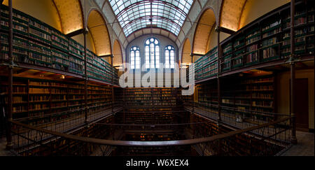 Interno della vecchia libreria nel Rijksmuseum Amsterdam, Olanda Foto Stock