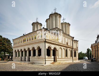 Della Chiesa ortodossa rumena Cattedrale Patriarcale sulla collina di Metropolitana (Dealul Mitropoliei) in Bucarest. La Romania Foto Stock