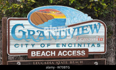 Segno per il Grandview Beach in Encinitas, CA - sito di un letale bluff crollo che ha provocato la morte di tre persone in agosto 2, 2019 Foto Stock