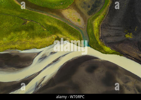 Vista aerea sui colori di Svartikrokur floodplain. Foto Stock