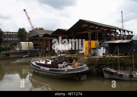 Il cantiere a Thames Lock sul Fiume Tamigi a Brentford, Londra, Middlesex Foto Stock