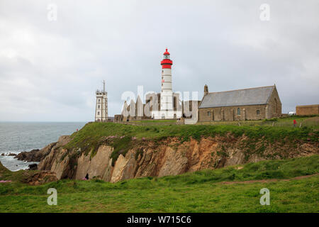 Faro di Pointe Saint-Mathieu, Plougonvelin, Bretagna, in Francia, in Europa. Foto V.D. Foto Stock