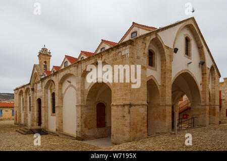 Timios Stavròs monastero ortodosso in villaggio Omodos su Cipro Foto Stock
