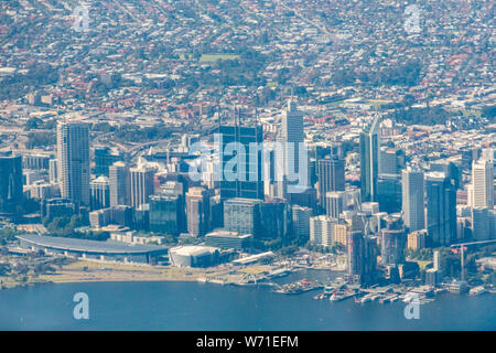 Vista aerea del centro di Perth city centre visto dall'aeroplano Foto Stock