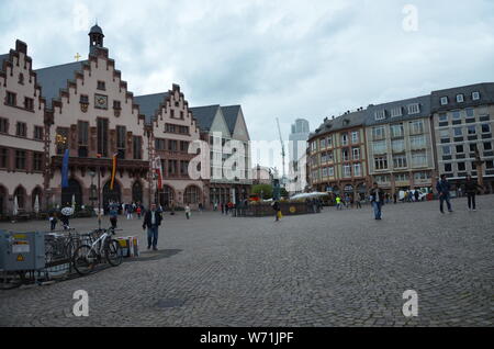 Storica Piazza Romer nella città di Frankfurt am Main Foto Stock