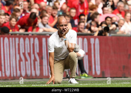Londra, Regno Unito. 04 Ago, 2019. Manager del Manchester City, Pep Guardiola - Liverpool v Manchester City, fa scudo della Comunità, allo Stadio di Wembley, London, Regno Unito - 4 agosto 2019 solo uso editoriale Credito: Giornata immagini limitata/Alamy Live News Foto Stock
