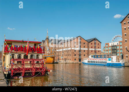 National Waterways Museum, nei Docklands di Gloucester, Gloucestershire, Inghilterra, Regno Unito Foto Stock