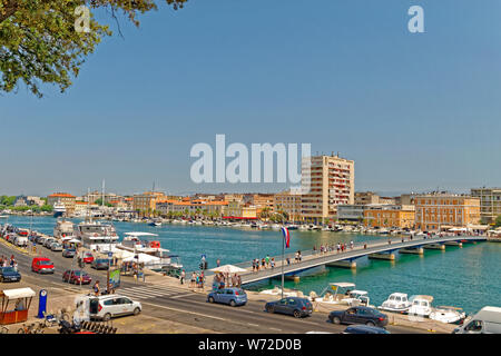 Waterfront a Zadar Città Vecchia, Zadar, Croazia. Foto Stock