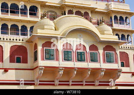 Chandra Mahal, City Palace komplex, Jaipur, Rajasthan, India, Asia, Patrimonio Mondiale dell UNESCO Foto Stock