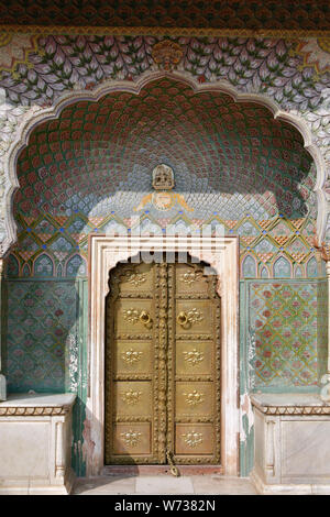 Chandra Mahal, City Palace komplex, Jaipur, Rajasthan, India, Asia, Patrimonio Mondiale dell UNESCO Foto Stock