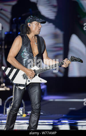 Scorpioni in concerto a Montecarlo Sporting concert hall di Monaco, con Klaus Meine, Pawel Maciwoda, Rudolf Schenker, James Kottak e Matthias Foto Stock