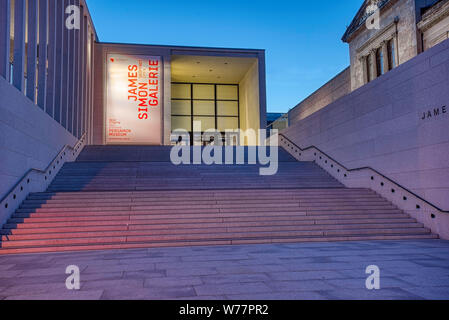 James Simon Gallery, David Chipperfield Architects Neues Museum, Pergamon Museum, il Museo Island, Berlin Mitte, Berlin, Germania Foto Stock