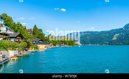 ST. WOLFGANG, Austria - 10 luglio 2019: il lago di Wolfgang è uno dei più noti nei laghi del Salzkammergut regione resort Foto Stock