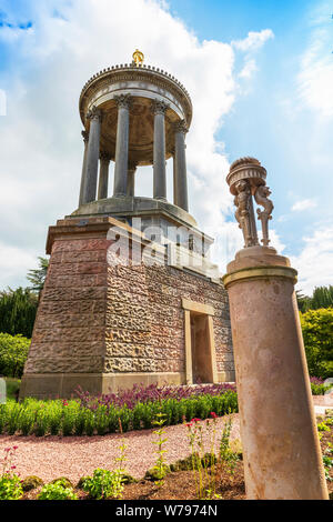 Monumento di Burns Museum, Alloway, Ayr Scozia, dedicata al poeta Scozzese Robert Burns. Si tratta di un piede 70 alta Greecian tempio in stile con 9 pilastri Foto Stock