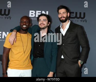 Agosto 4, 2019, Beverly Hills, CA, Stati Uniti d'America: LOS ANGELES - 4 agosto: Keston John, Morgan Krantz, Casey Deidrick presso il CW TCA Estate All-Star Party presso il Beverly Hilton Hotel il 4 agosto 2019 a Beverly Hills, CA (credito Immagine: © Kay Blake/ZUMA filo) Foto Stock