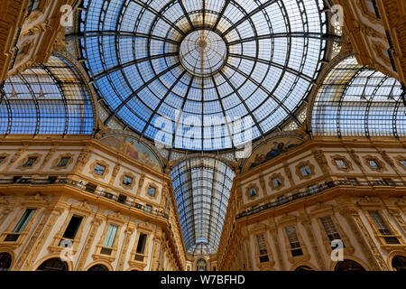 Galleria Vittorio Emanuele II, Milano, Italia Foto Stock
