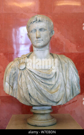 Busto di Augusto, prima metà del I secolo A.C. Artista: sconosciuto Foto Stock