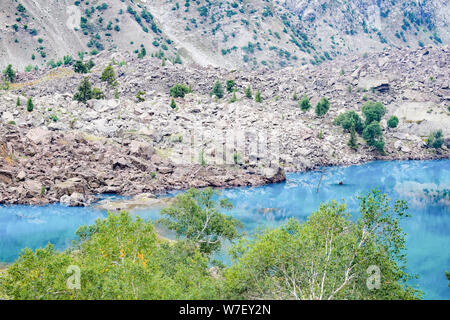 Paesaggio di montagne e vallate di aree del nord del Pakistan. Foto Stock