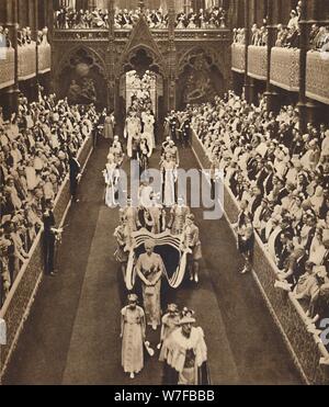 "La Regina madre processione dell', 12 maggio 1937. Artista: sconosciuto. Foto Stock