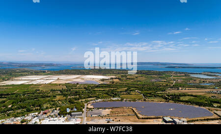 Foto aerea del Berre e Bages Sigean lago, Francia Foto Stock