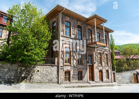 Sheki, Azerbaigian - Aprile 29, 2019. Storica residenza in Sheki, Azerbaigian. Foto Stock