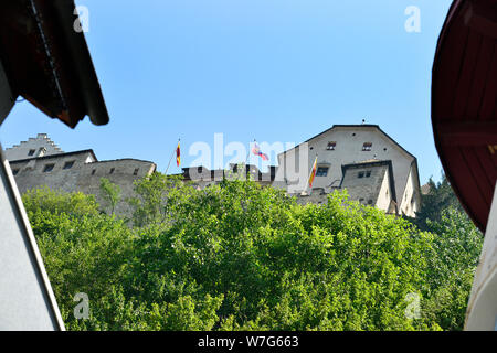 24 luglio 2019, il Liechtenstein VADUZ: Vaduz Castello a Triesenberg - Il Principato del Liechtenstein è di 300 anni. Essa è stata fondata il 15 agosto 1719, tra la Svizzera e l'Austria. Il capitale è Vaduz (nell'immagine). Foto: Volkmar Heinz/dpa-Zentralbild/ZB Foto Stock