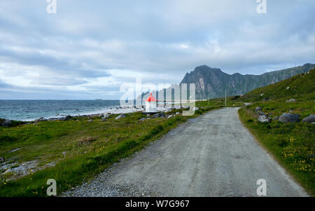 Nazionale percorso turistico su Andoya isola arcipelago Vesteralen, Nordland county, Norvegia settentrionale. Bleik è un villaggio di pescatori sulla northwestern par Foto Stock