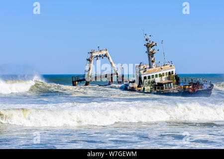 Naufragio del peschereccio "Zeila', Skeleton Coast, Namibia Foto Stock