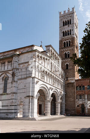 Cattedrale di Lucca è una chiesa cattolica romana dedicata a San Martino di Tours. La cattedrale è sulla Piazza di San Martino. Foto Stock