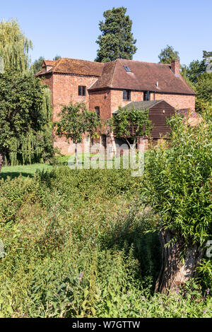 Mulino Fladbury accanto al fiume Avon a Fladbury, WORCESTERSHIRE REGNO UNITO Foto Stock