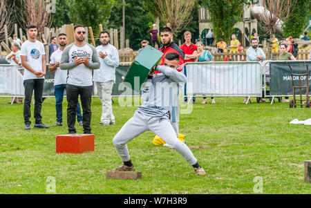 Giochi Asiatici di sollevamento pesi di pietra Foto Stock