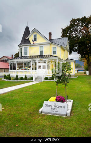 Il Gibson-Woodbury House, sede di una fondazione di beneficienza in North Conway, New Hampshire, Stati Uniti d'America. Foto Stock