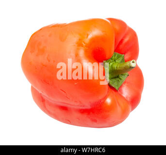 Frutto maturo di peperone rosso (Sweet Pepper, capsicum) isolato su sfondo bianco Foto Stock