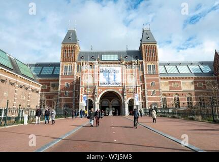 Rijksmuseum, Museumplein Amsterdam North Holland, Paesi Bassi Foto Stock