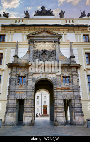 Praga Repubblica Ceca. L'entrata del castello. Matthias gate Foto Stock