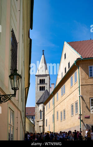 Praga Repubblica Ceca. Le strade medievali al Castello. Foto Stock