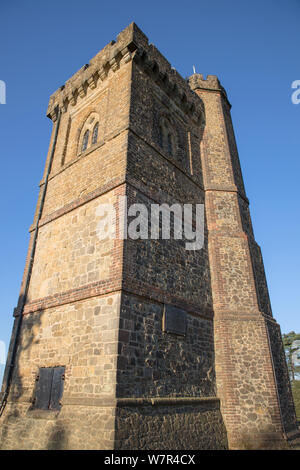 Leith Hill Tower in Surrey sulle colline vicino a Dorking surrey Foto Stock