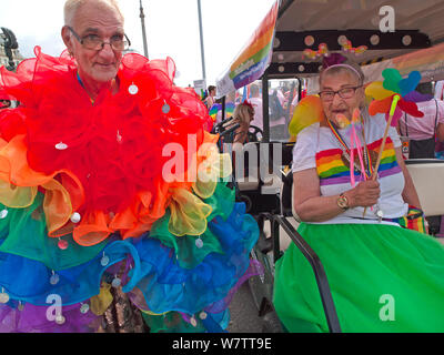 Il divertimento a Brighton Pride 2019 Foto Stock